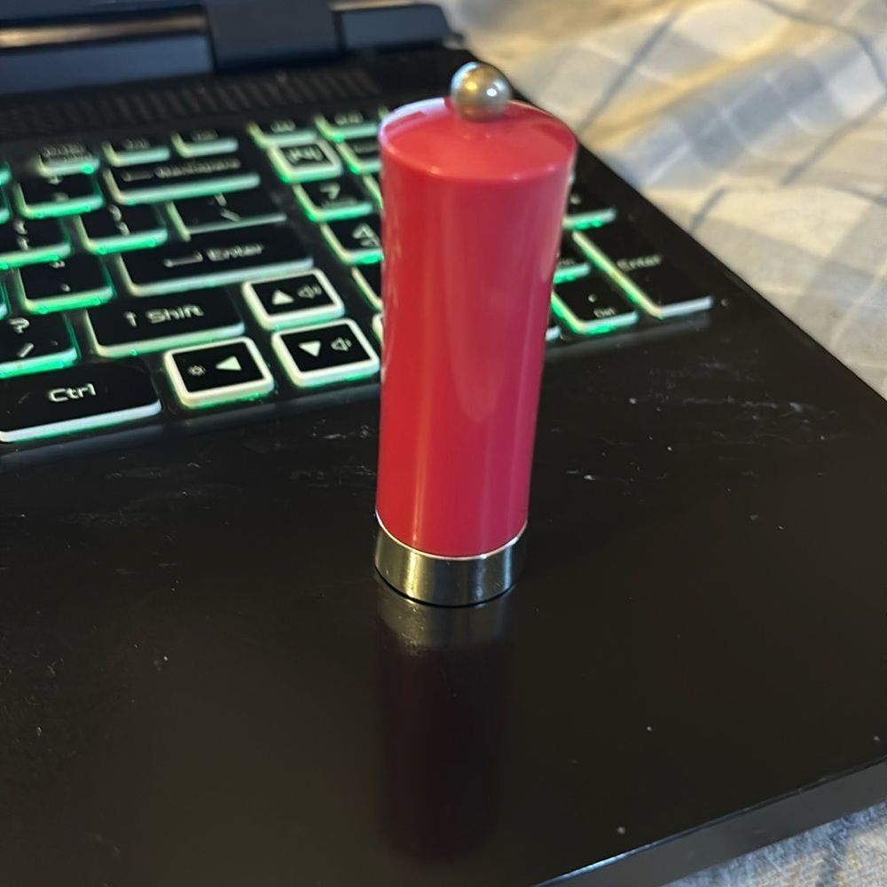 Bourjois Paris Docteur Glamour Lipstick in Fuchsia 0 bobo Shade 15 NEW